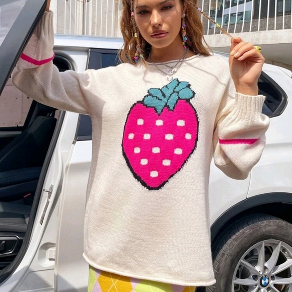 Strawberry Pattern Drop Shoulder Knitted Sweater - Picture 4 of 7
